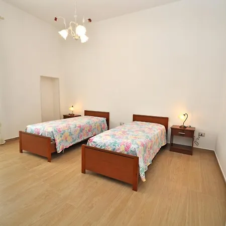 Assunta Hotel *